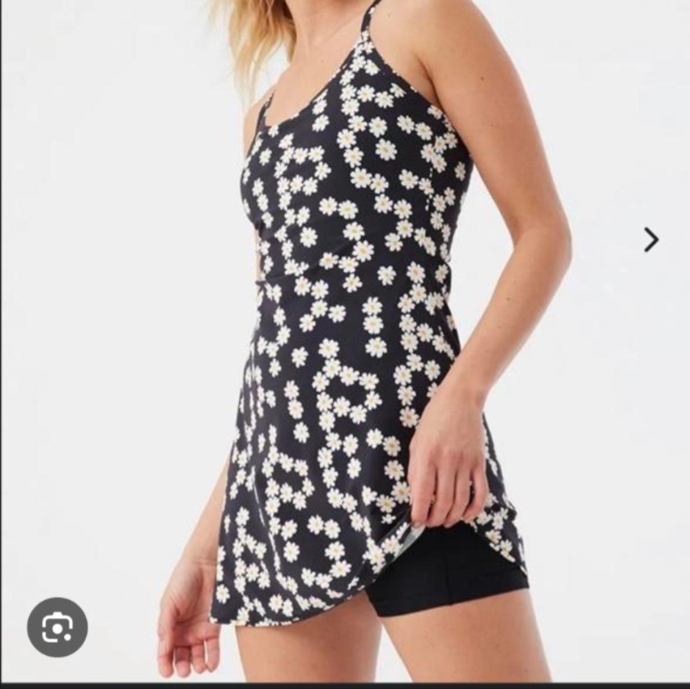 Outdoor Voices Daisy Print Exercise Dress